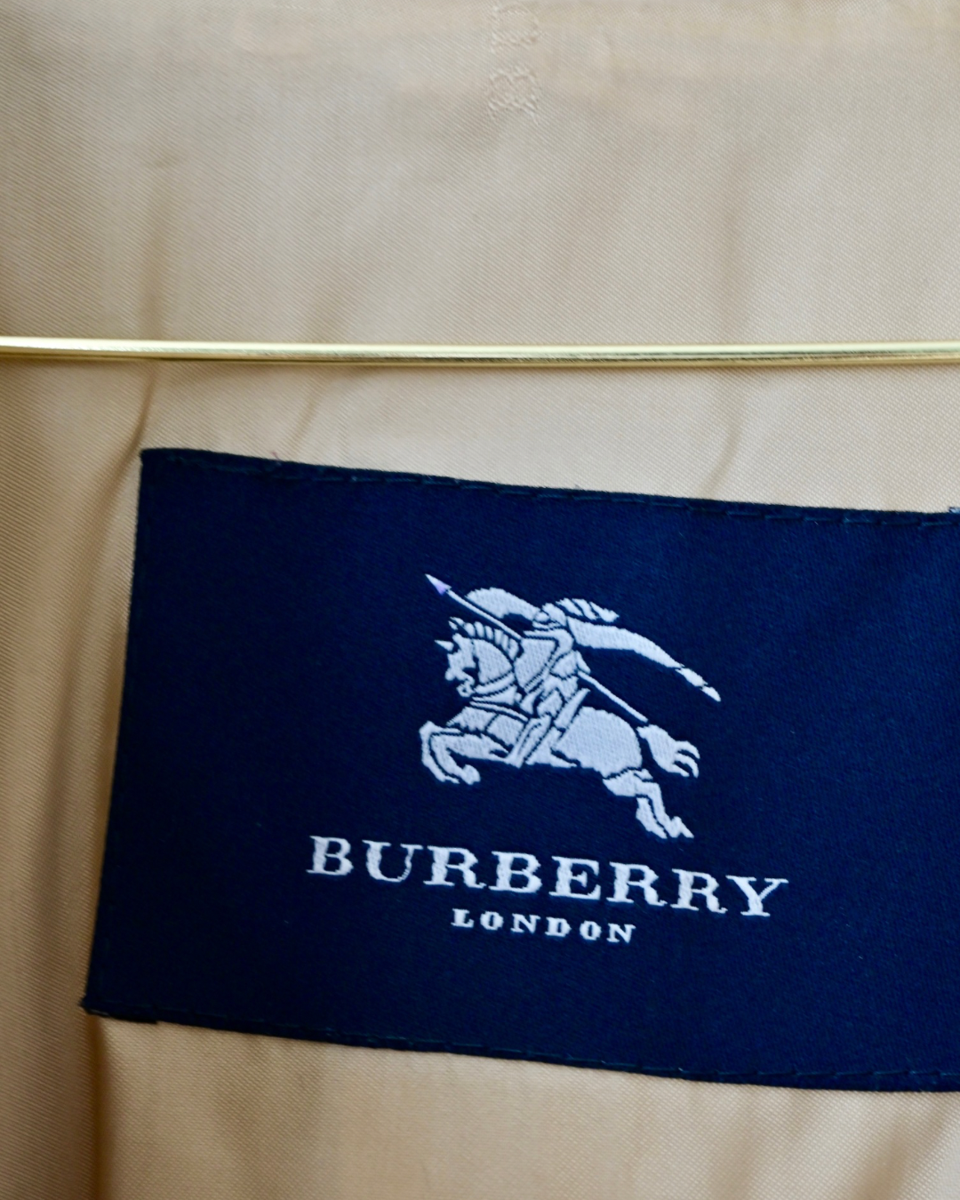 BURBERRY WOOL CAMEL SWING COAT (L/XL)